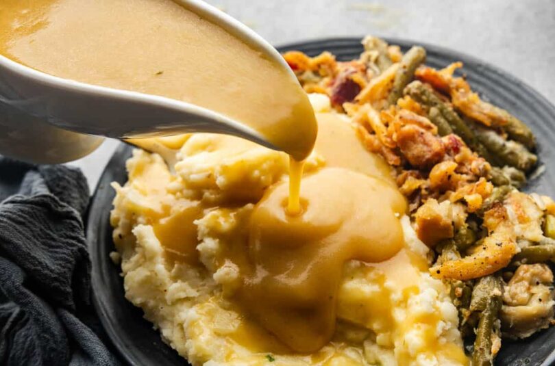 How-To-Make-Gravy-The-Ultimate-Guide-H1.jpg How to Make Gravy: The Ultimate Guide