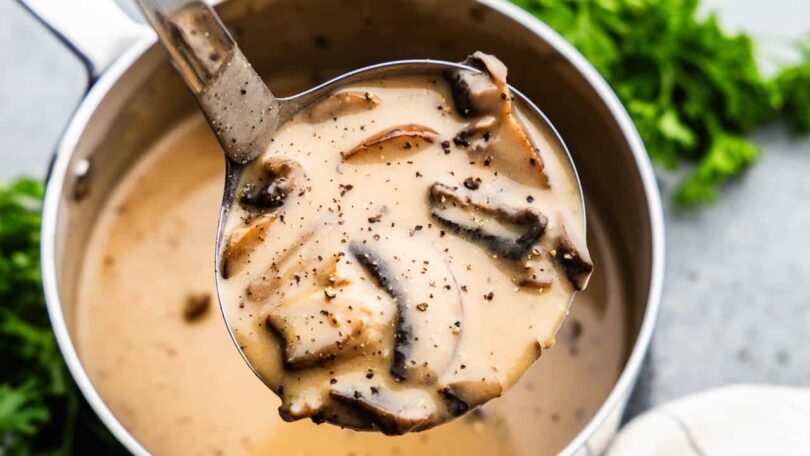 Creamy Mushroom Gravy – The Stay At Home Chef