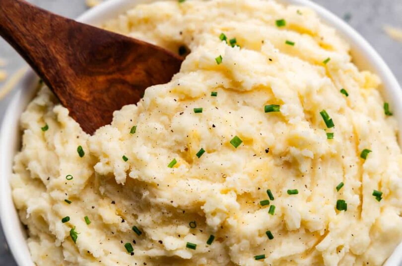 Smoked-Gouda-Mashed-Potatoes-H1.jpg Smoked Gouda Mashed Potatoes – The Stay At Home Chef