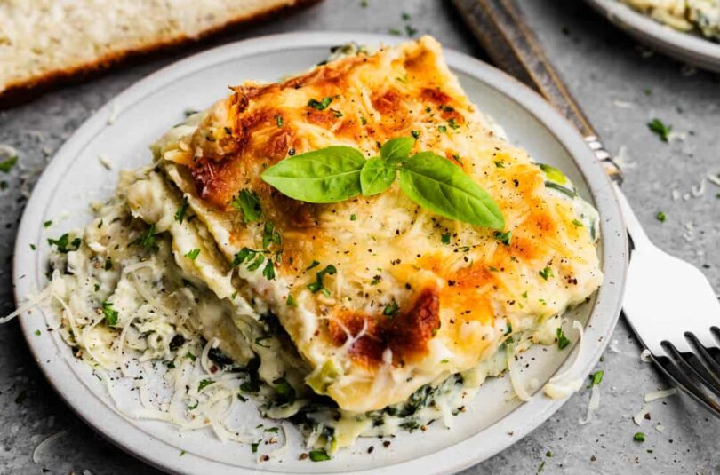 White-Spinach-Artichoke-Lasagna-H1.jpg White Spinach Artichoke Lasagna