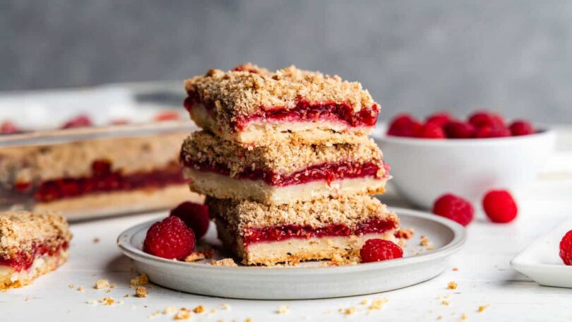 Raspberry-Streusel-Dessert-Bars-H1.jpg Raspberry Streusel Dessert Bars – The Stay At Home Chef