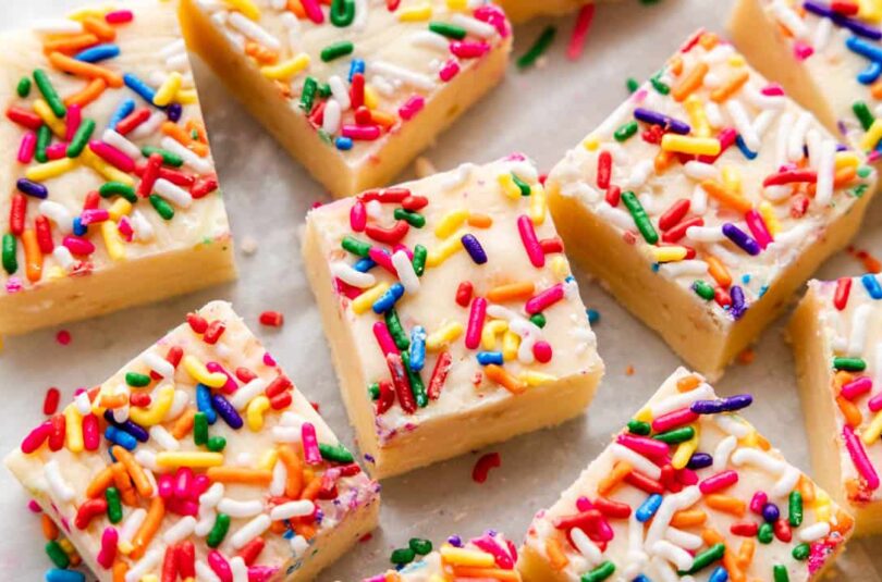 Sugar Cookie Fudge – The Stay At Home Chef