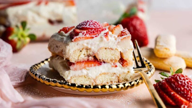 Strawberries and Cream Tiramisu – The Stay At Home Chef