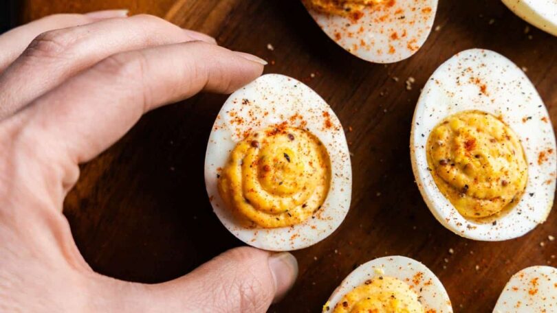 BBQ Deviled Eggs – The Stay At Home Chef