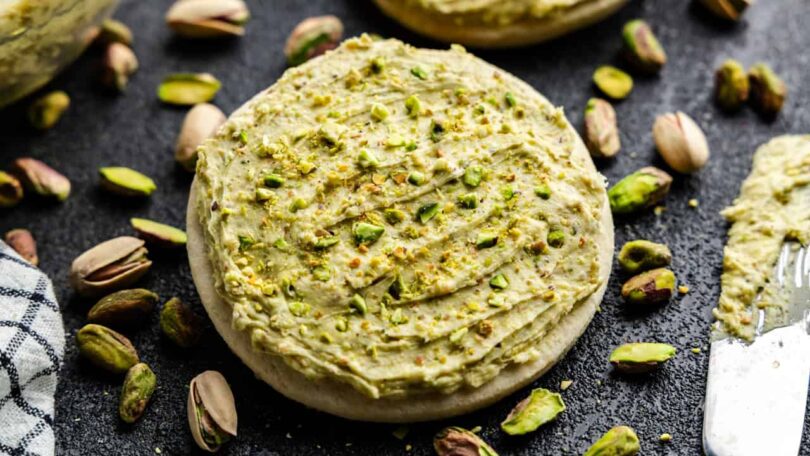 Pistachio Buttercream Frosting – The Stay At Home Chef
