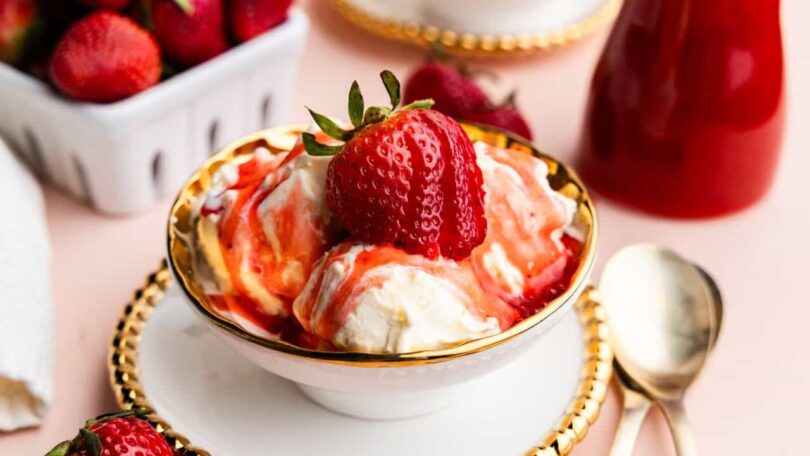 Simple-Strawberry-Syrup-H1.jpg Homemade Strawberry Syrup – The Stay At Home Chef