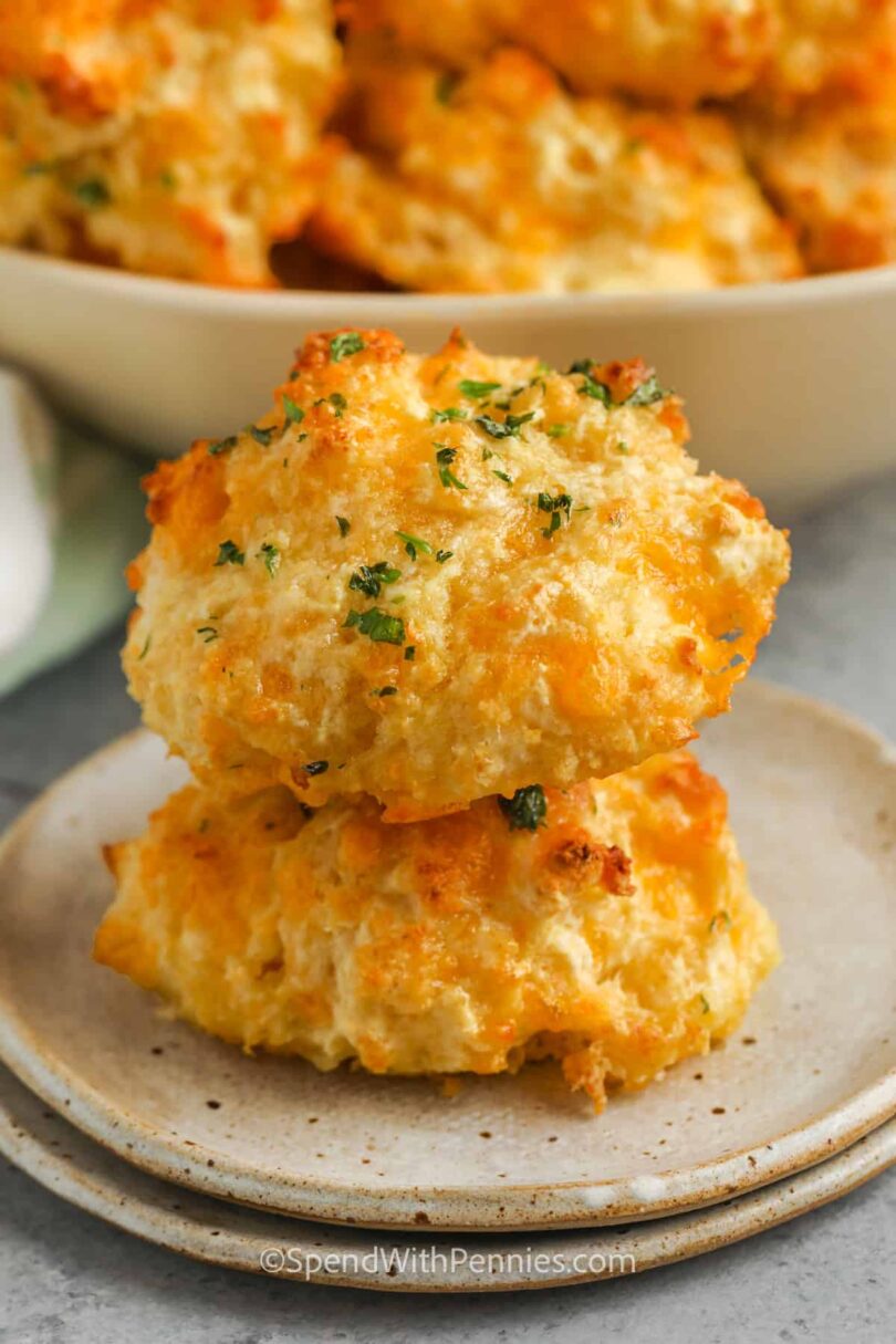 Red Lobster Cheddar Bay Biscuits