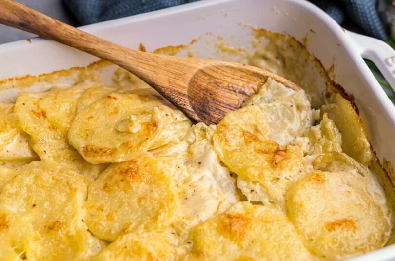 Weeknight-Scalloped-Potatoes-Header-3.jpg Weeknight Scalloped Potatoes